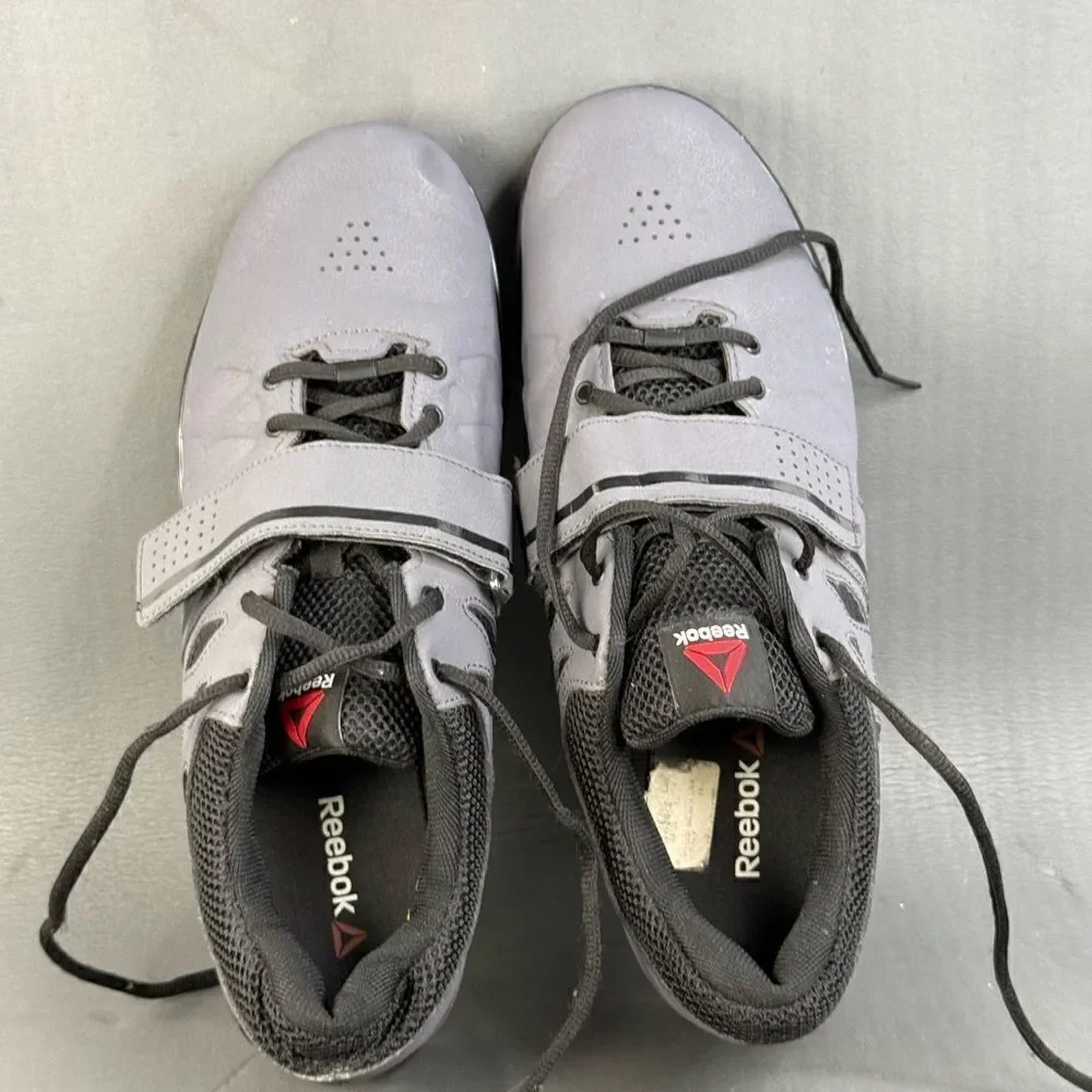 Reebok gently used